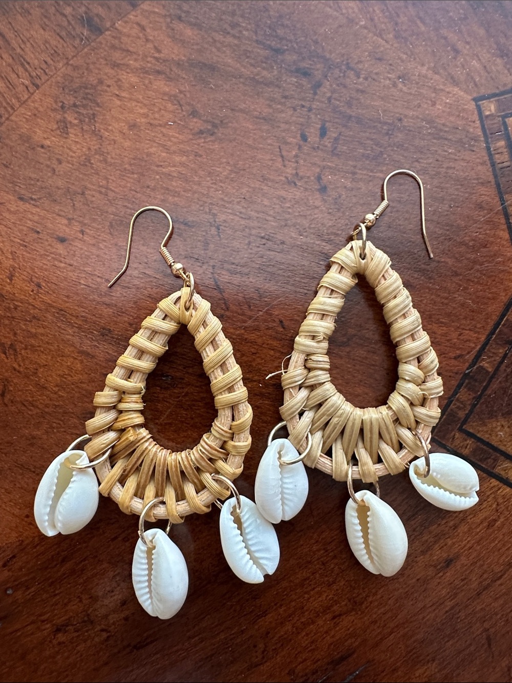 Handwoven Rattan Teardrop Earrings with Shell Accents - Natural